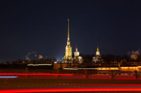 (miniature) Photo prise le 9 février 2024 montrant le pont de la Trinité à Saint-Pétersbourg