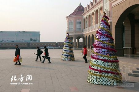 (miniature) Les 10 sapins de Noël les plus insolites de Chine