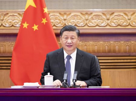 (miniature) Le président chinois Xi Jinping tient un sommet virtuel avec le président français