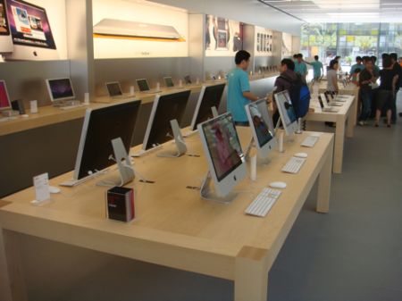 (miniature) Le premier Apple Store de Chine à Sanlitun