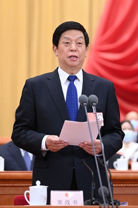 (miniature) Li Zhanshu préside la réunion inaugurale de la troisième session de la 13e Assemblée populaire nationale
