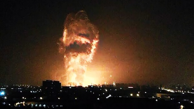 Chine : vidos d'une explosion gante  Tianjin